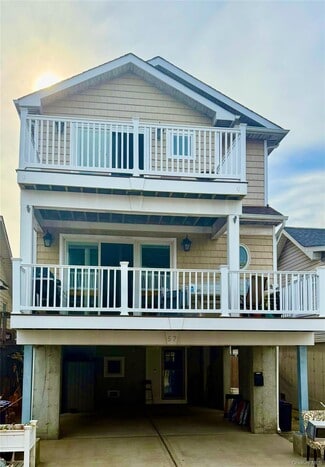 Building Photo - 57 California St