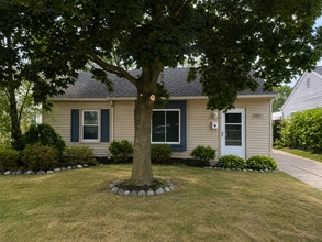 Building Photo - 2929 Burdette St