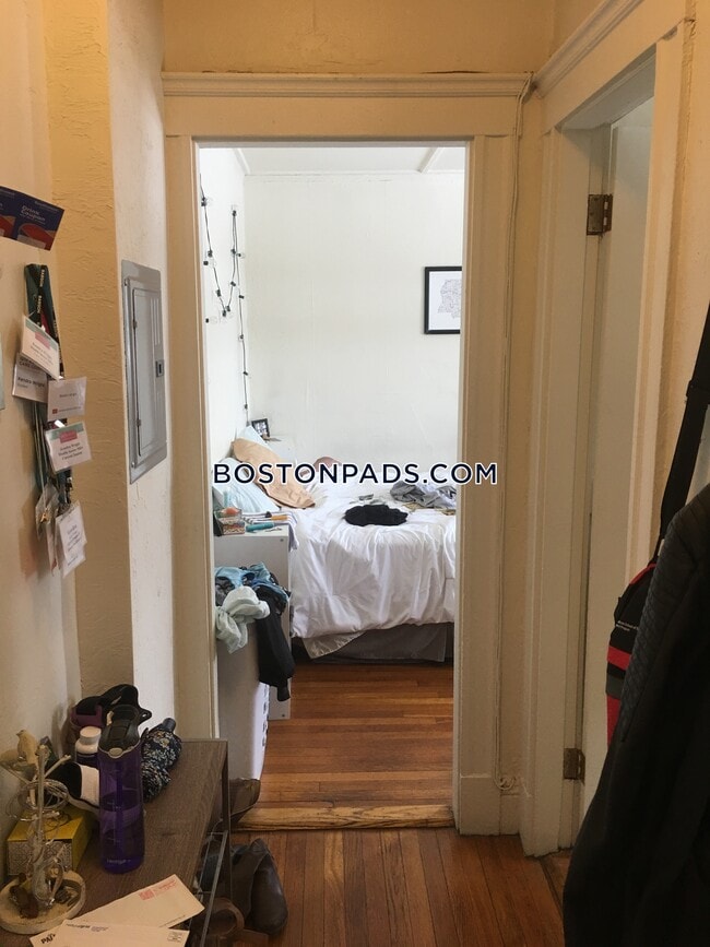 Building Photo - 1171 Boylston St
