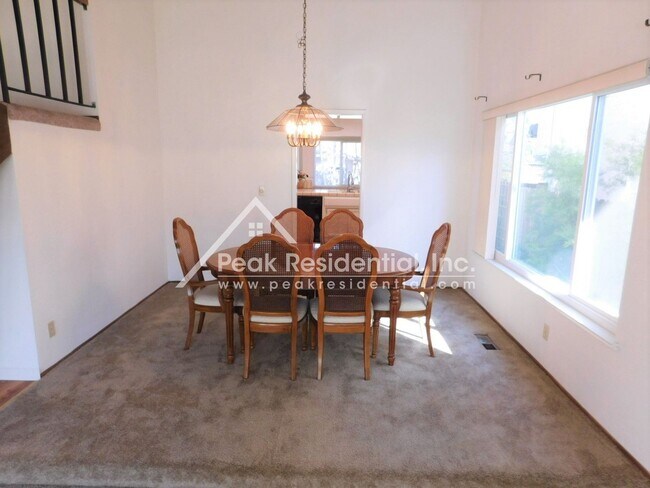 Building Photo - 4 br, 3 bath House - 5133 Sanicle Way