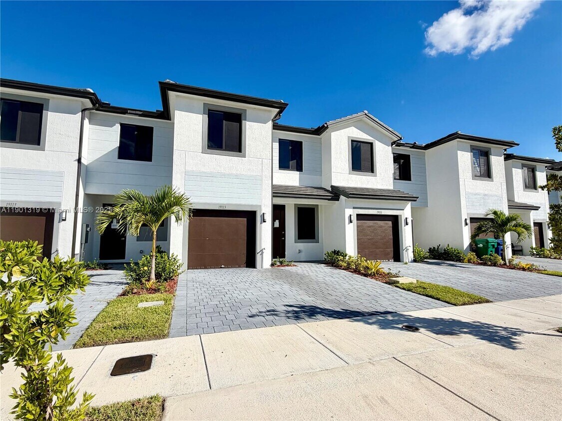 Foto principal - 19113 SW 344th Ter