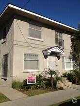 Building Photo - 929 2nd St