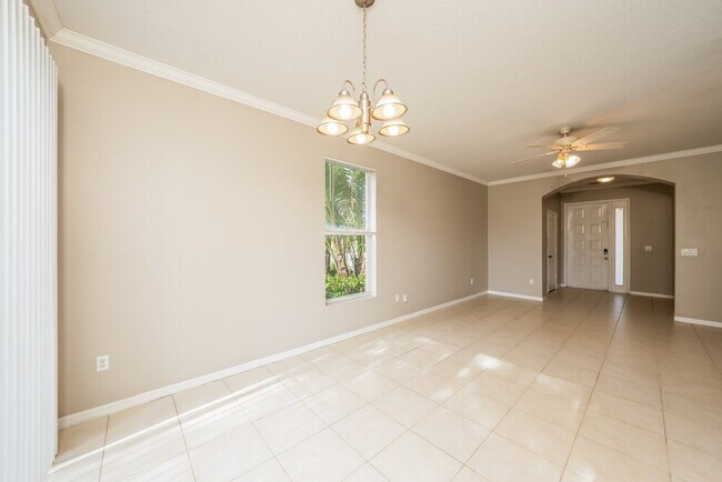 Building Photo - 424 Rainbow Springs Terrace
