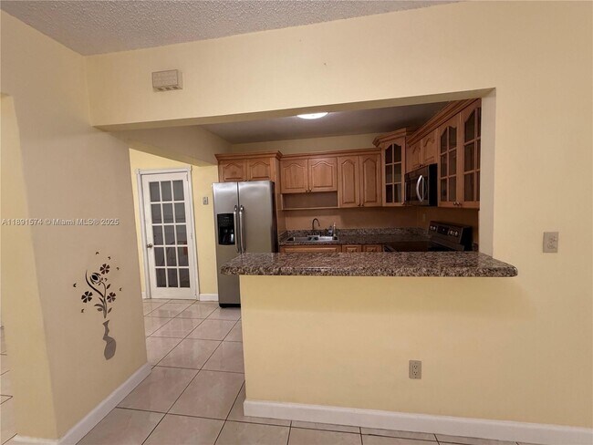 Foto del edificio - 255 SW 60th Ave