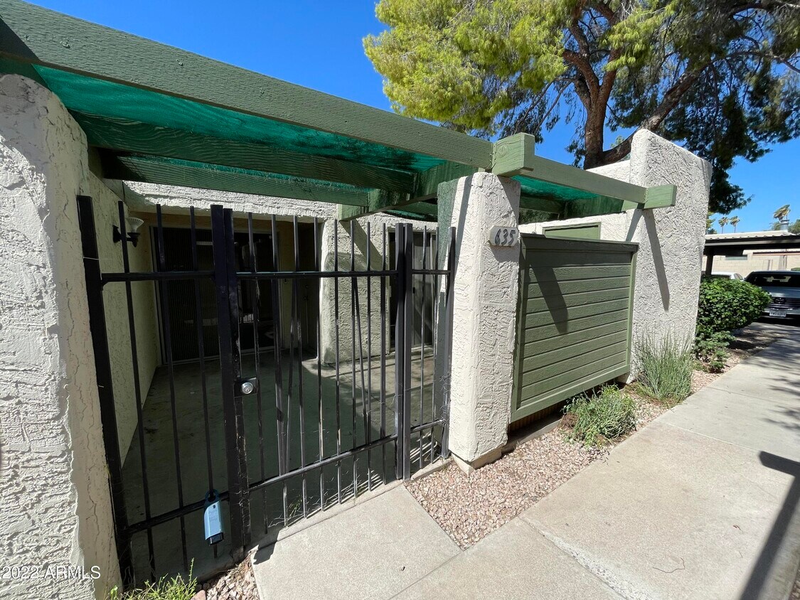 635 S Allred Dr, Tempe, AZ 85281 Townhome Rentals in Tempe AZ
