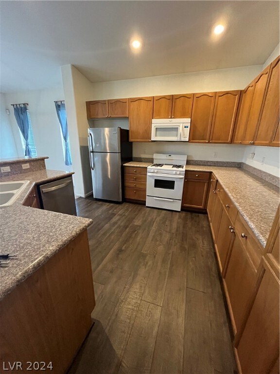 Foto del edificio - 6783 Quarterhorse Ln