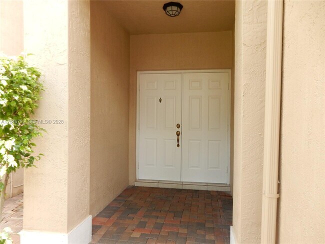 Foto del edificio - 11221 NW 73rd St