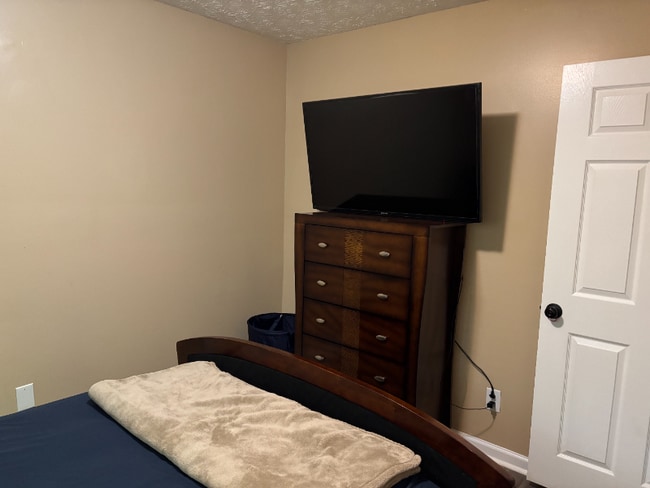 Photo - 5104 Fairington Village Dr Apartment