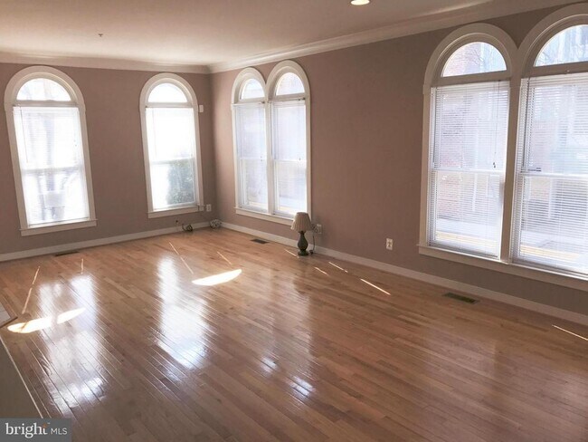 Building Photo - 2324 Cobble Hill Terrace