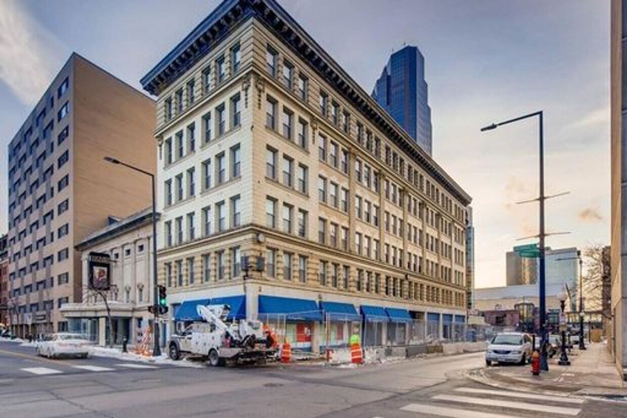 488 Wabasha St N Unit 207, Saint Paul, MN 55102 Condo for Rent in