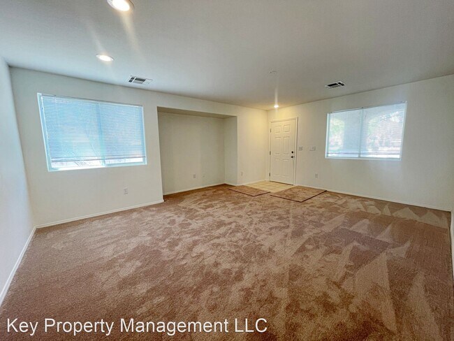 Foto del edificio - 3 br, 2.5 bath House - 9941 Carrizo Spring...
