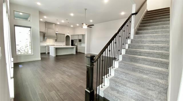 Foto del edificio - 1060 Sarah St