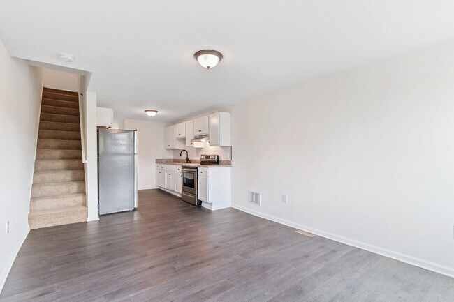 Foto del edificio - Modern 3BR/2BA Home in Columbia Borough School District w/ Fenced Yard & Central Air!
