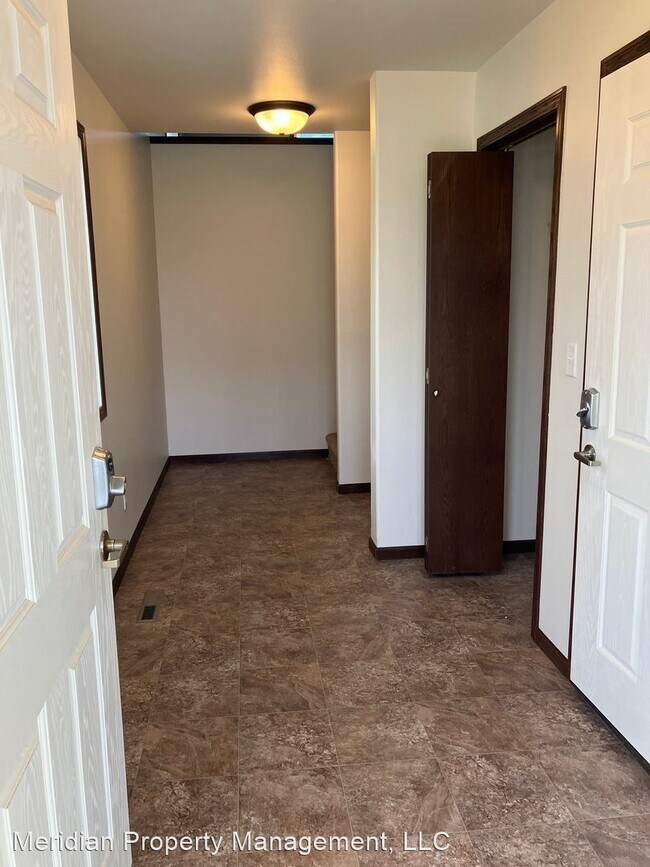 Building Photo - 3 br, 3 bath House - 962 31st Ave W