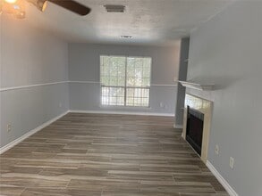 Building Photo - 2626 Holly Hall St