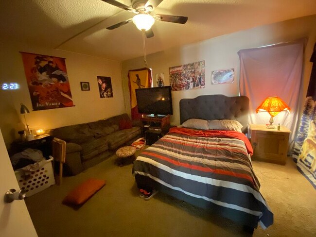 Foto del edificio - 805 Ranch Rd 12