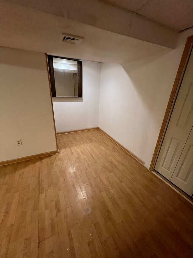 Foto del edificio - 133-135-135 Moxon St