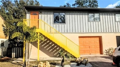 Building Photo - 6973 Madonna Pl