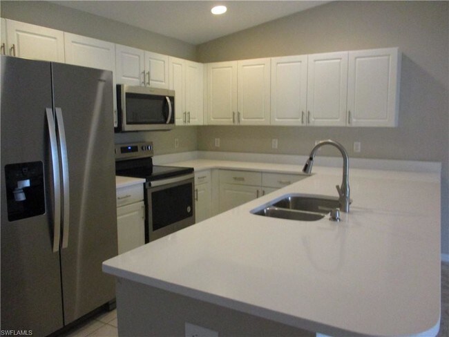 Building Photo - 1101 Cape Coral Pkwy W