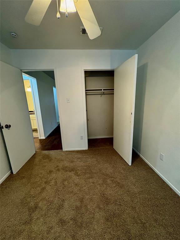 Foto del edificio - 6200 Woodhue Dr