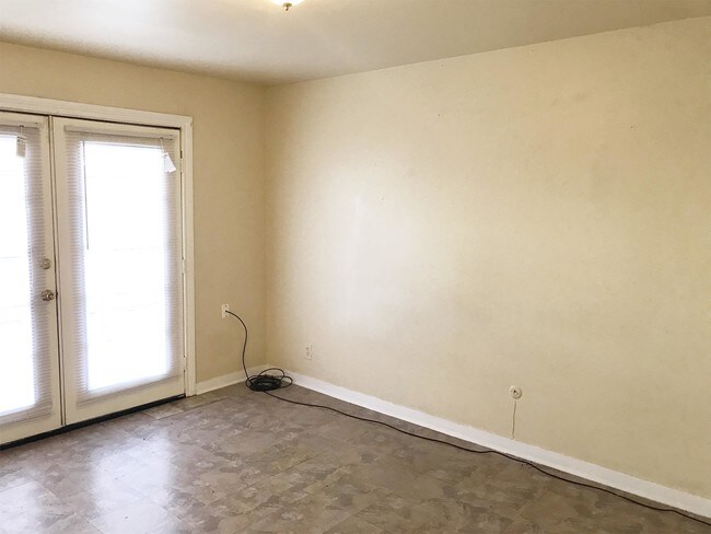 Foto del edificio - 2180 Mcfaddin Ave