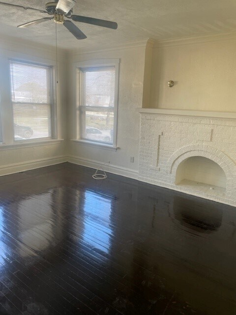 Building Photo - 5311 W Van Buren St