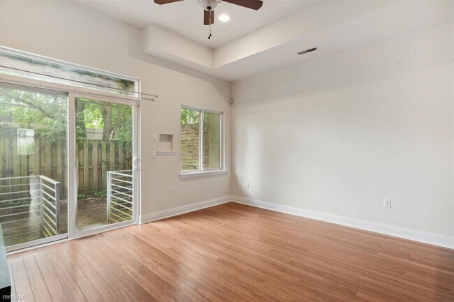 Foto del edificio - 3 br, 3 bath Duplex - 1733 N GRATZ ST Unit 1