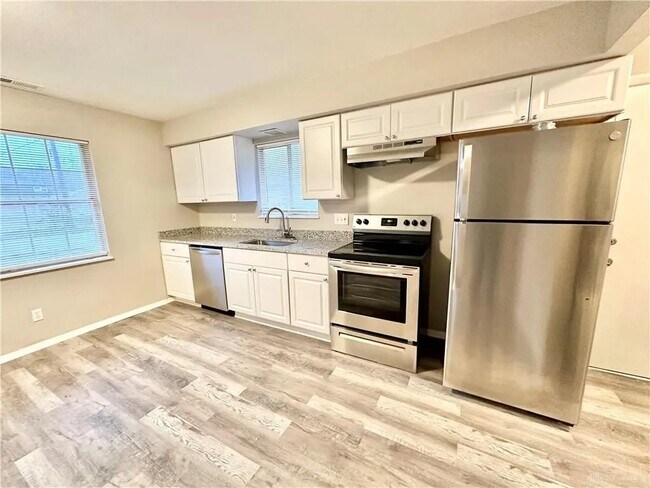 Foto del edificio - 309 Bridge St