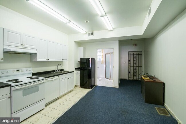 Foto del edificio - 1222 South St