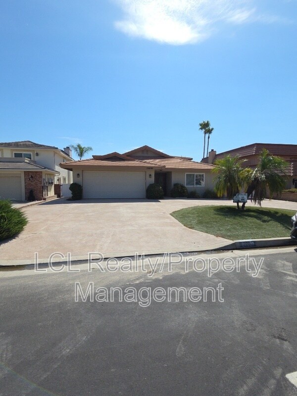 Foto del edificio - 29880 Longhorn Dr