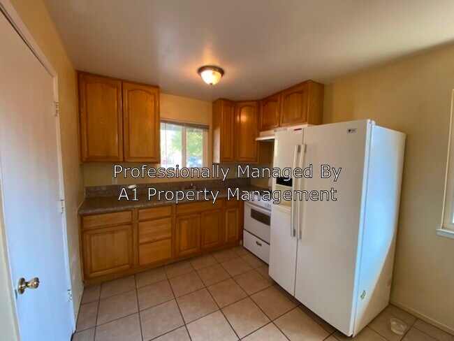 Building Photo - 7649 Milldale Cir