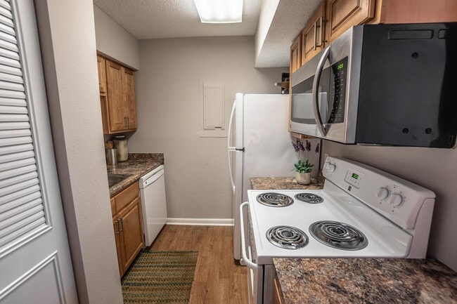 Building Photo - Tally Square Apartments