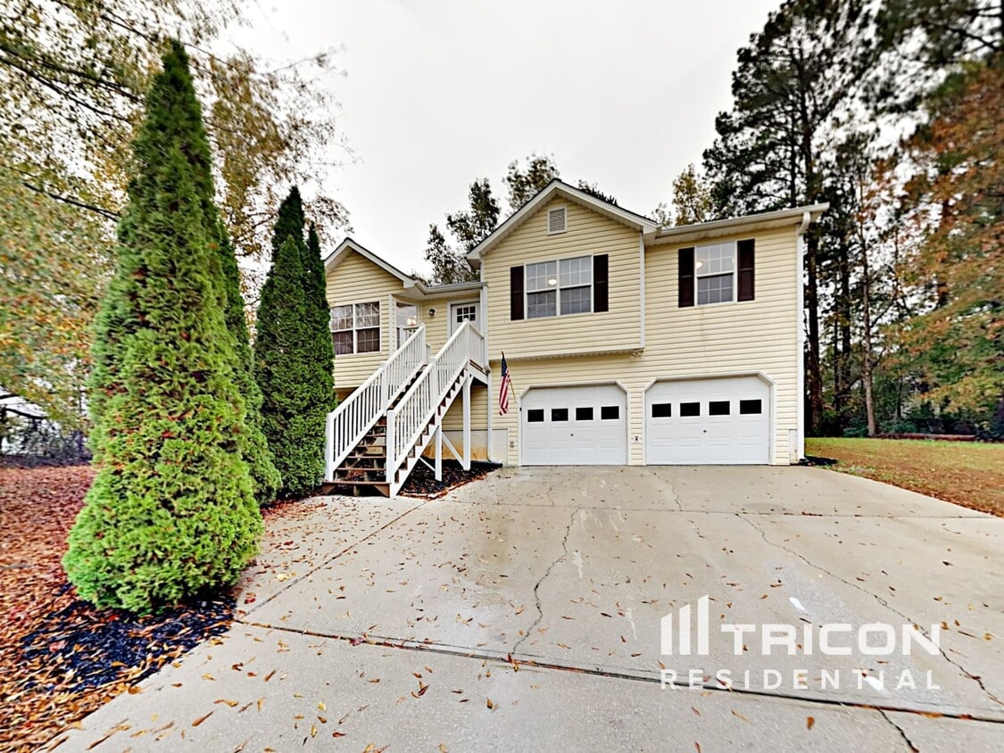 Primary Photo - 64 Blake Dr