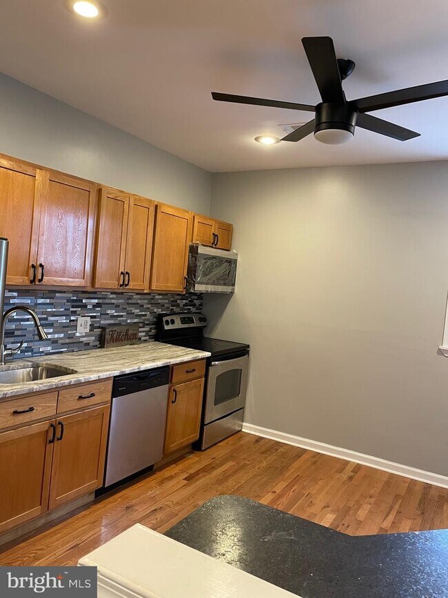 Foto del edificio - 2400 Mifflin St