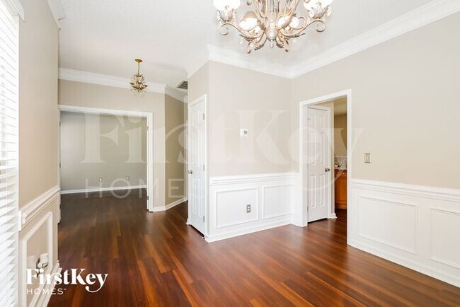 Foto del edificio - 4303 Canewood Ln