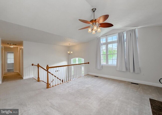 Foto del edificio - 46231 Sylvan Ct