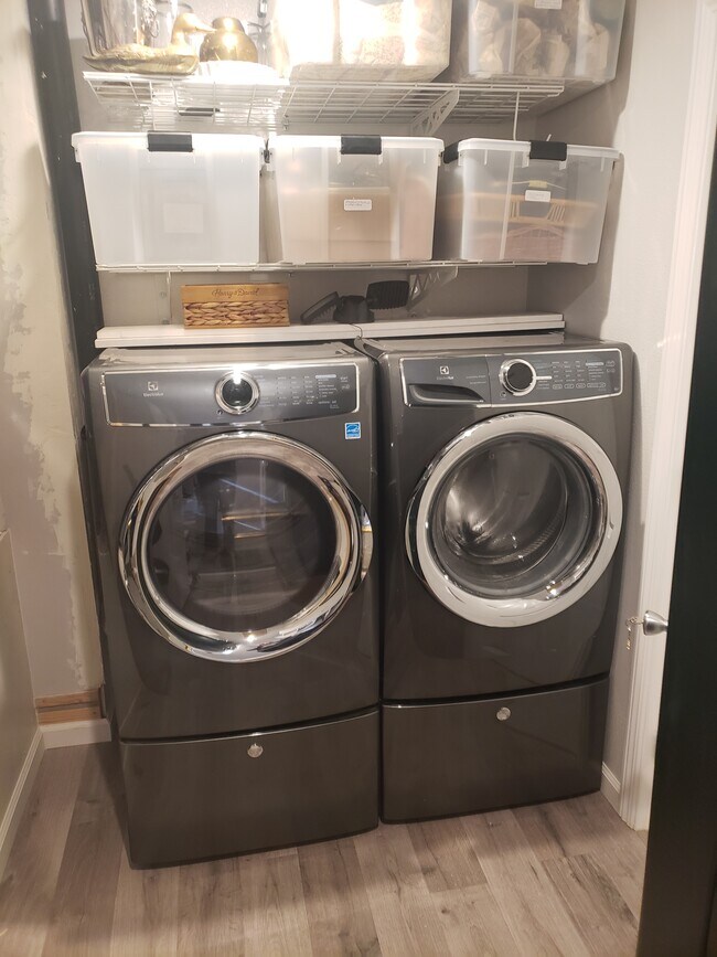 Foto del edificio - 2410 Waverley St