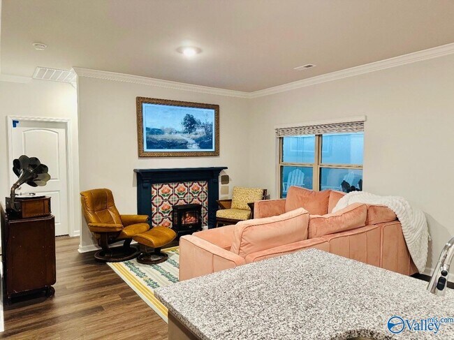 Foto del edificio - 507 Raccoon Way SW