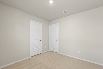 Building Photo - 166 Sterling River Ln