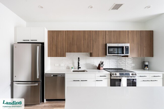 Foto del edificio - 39 Railroad Ave