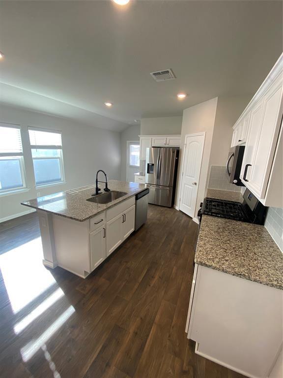 Building Photo - 14304 Boquist Dr