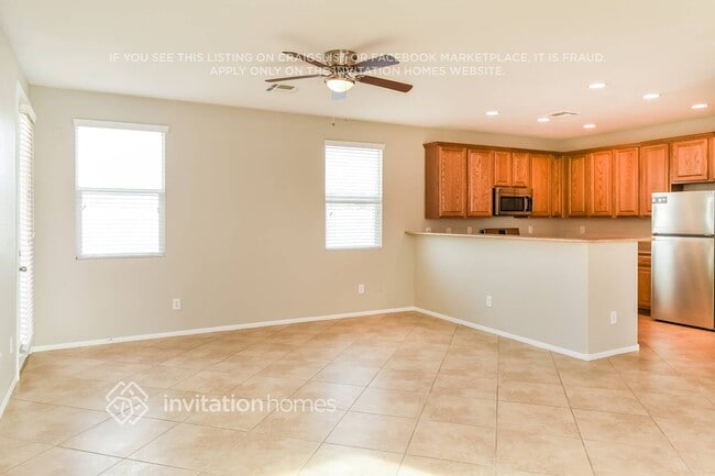 Building Photo - 6216 Trenton Parade Ave