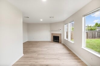 Building Photo - 19411 Kadabra Dr