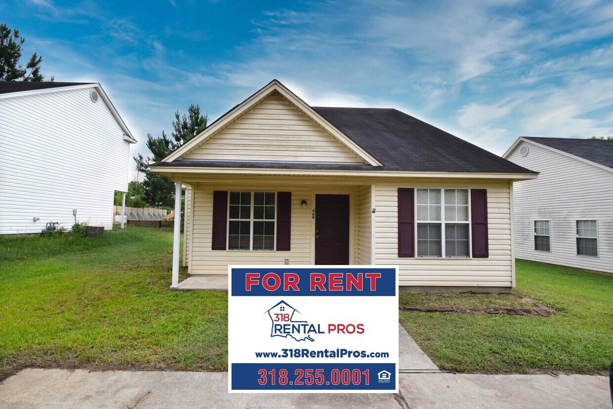 Foto principal - Lots of Updates with Granite Countertops