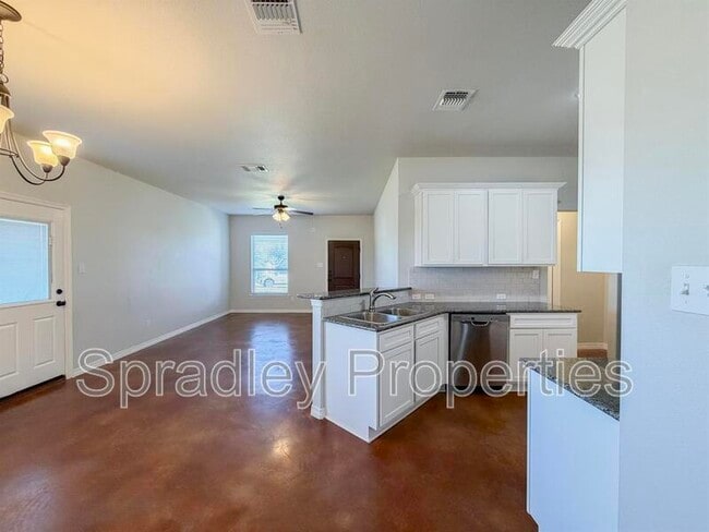 Building Photo - 200 Sparrow Cove
