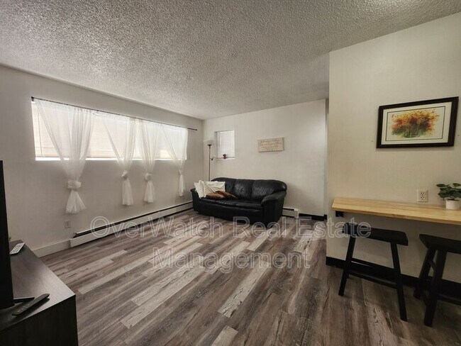 Foto del edificio - 3007 W 33rd Ave