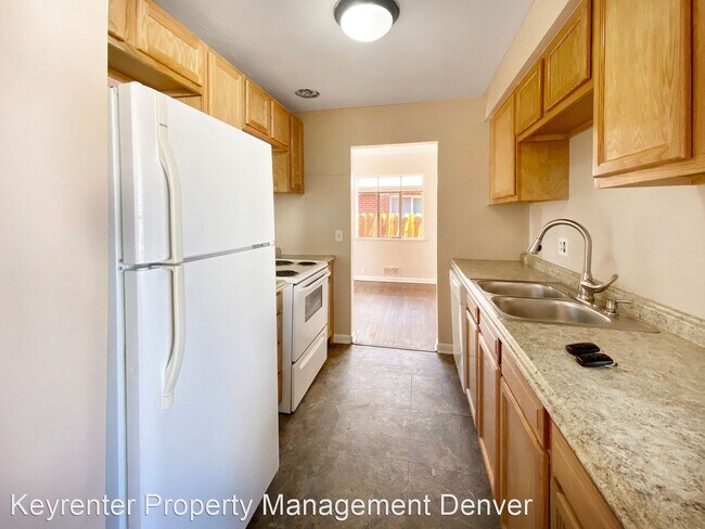 Building Photo - 3 br, 2 bath House - 3400 Forest St