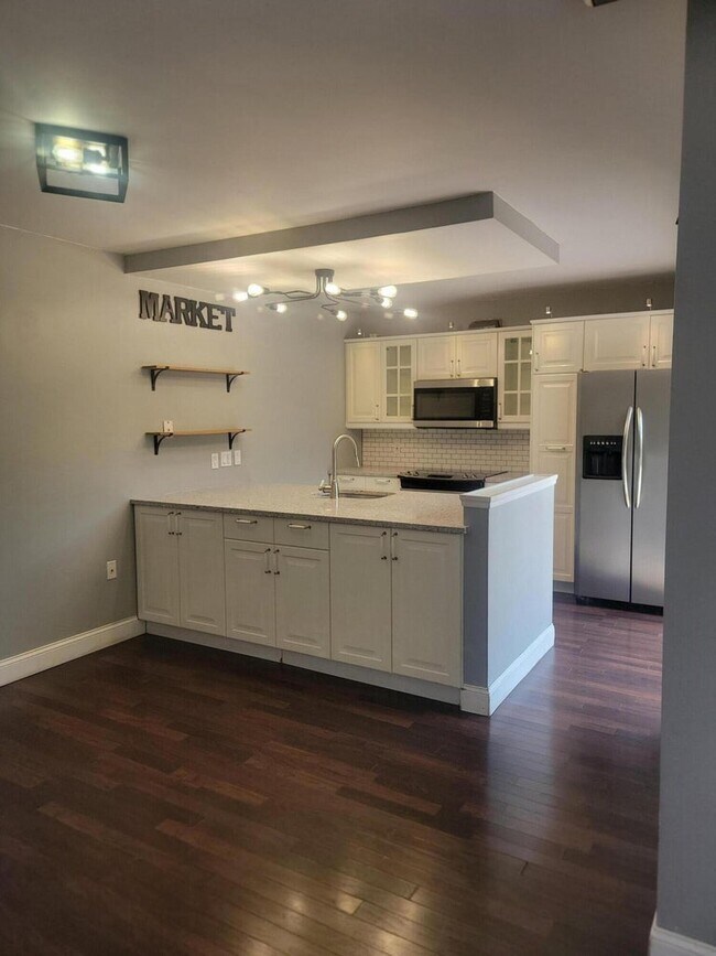 Foto del edificio - 727 7th Way