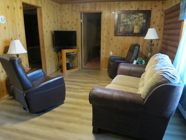 Foto del edificio - DaNiece Street