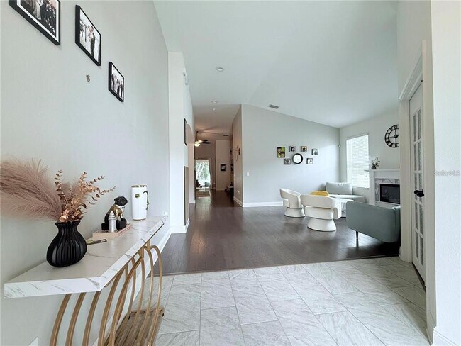 Building Photo - 6456 Doe Path Ct